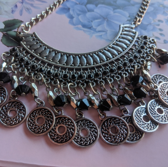 Aztec necklace - Picture 2 of 3